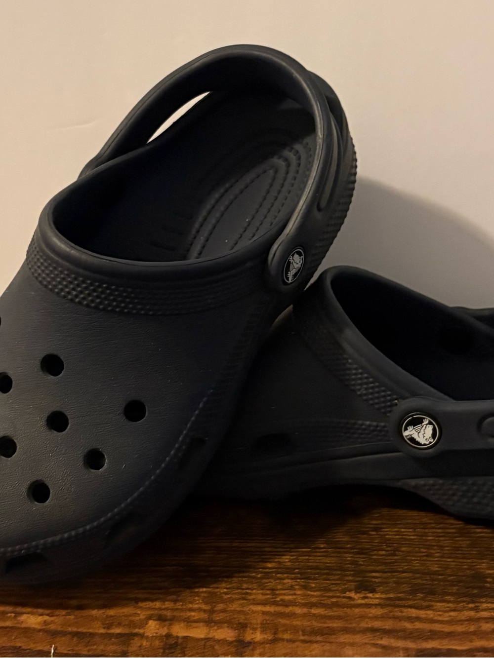CROCS Men's Classic Clog in Navy Blue